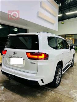 تويوتا لاندكروزر